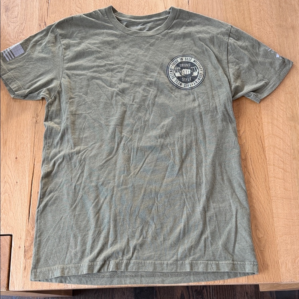 Grunt Style Army Green Emblem Tee